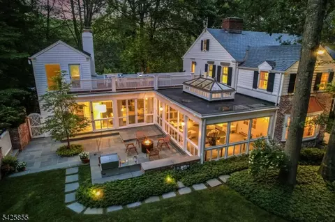 21 Hardwell Rd, Short Hills, NJ 07078