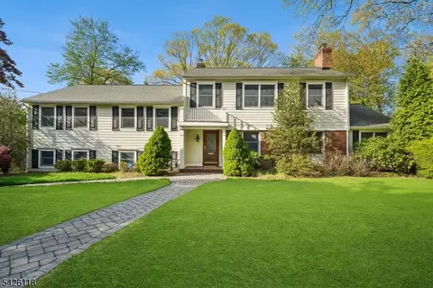 28 Coleridge Rd, Short Hills, NJ 07078