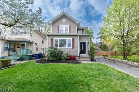 166 Valley Rd, Montclair, NJ 07042