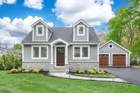 40 Bent St, Kenvil, NJ 07847