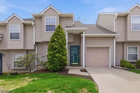 56 Cambridge, Oxford, NJ 07863