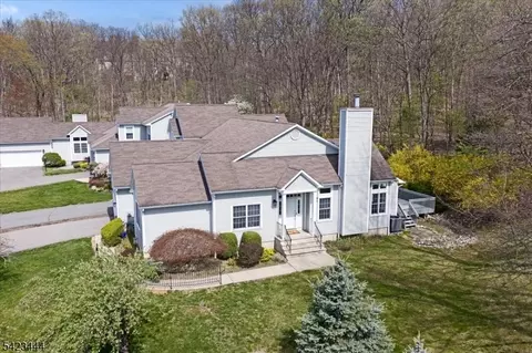 126 Worcester Dr, Wayne, NJ 07470 photo 35