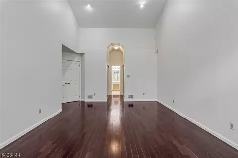 126 Worcester Dr, Wayne, NJ 07470 photo 20