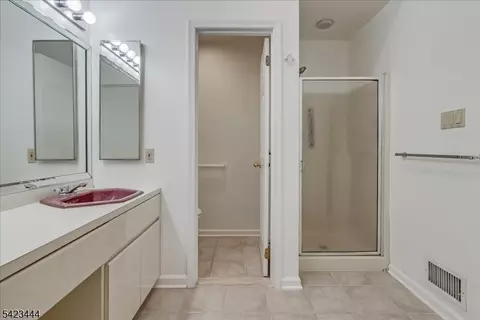 126 Worcester Dr, Wayne, NJ 07470 photo 23