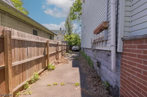 Entry Way - 38 Eckert Ave, Newark, NJ 07112 photo 15 of 15