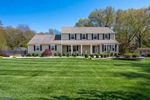 60 Kinnan Way, Basking Ridge, NJ 07920