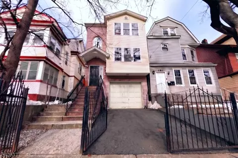 193 Renner Ave, Newark, NJ 07112