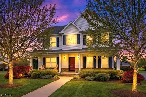 5 Jurgensen Rd, Stockton, NJ 08559