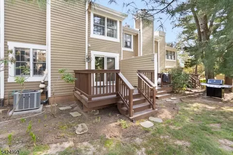 90 Stone Run Rd, Bedminster, NJ 07921 photo 26