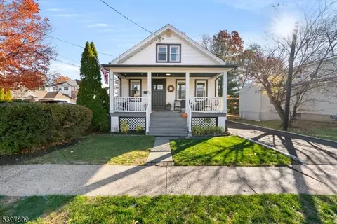 123 Elizabeth St, South Bound Brook, NJ 08880