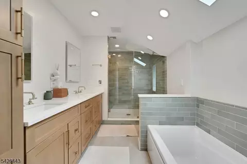 285 Plainfield Ave, Berkeley Heights, NJ 07922 photo 20