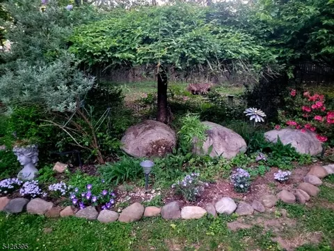 7 Squire Ln, Wayne, NJ 07470 photo 44