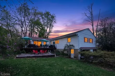 7 Squire Ln, Wayne, NJ 07470 photo 47