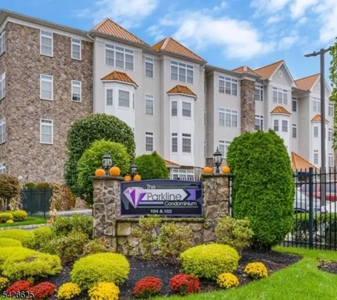 104 Elizabeth Ave #310, Linden, NJ 07036