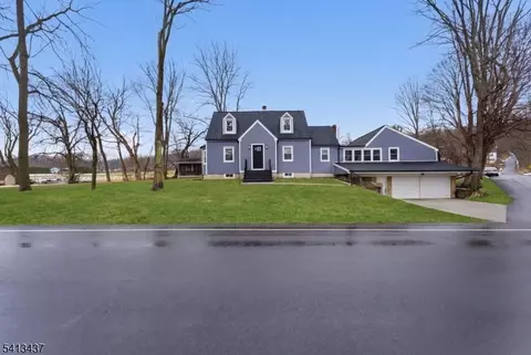 1821 Belvidere Rd, Phillipsburg, NJ 08865