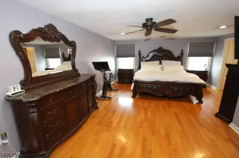 7 Stuart St, Waldwick, NJ 07463 photo 33