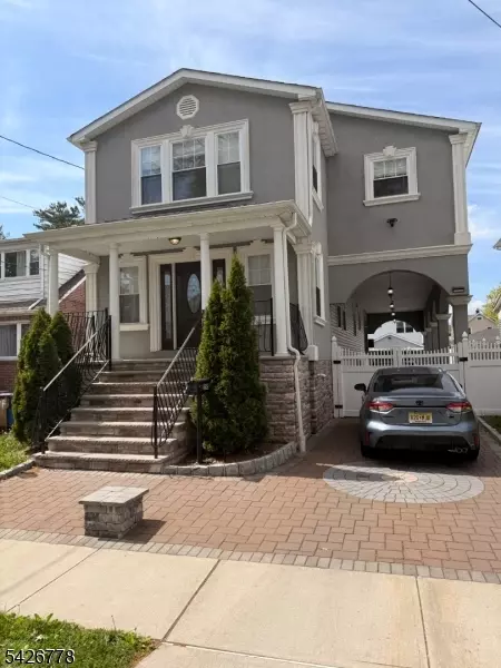 555 Hussa St, Linden, NJ 07036