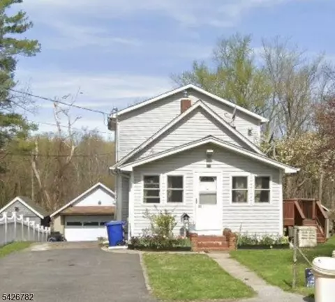 53 Susquehanna St, Franklin, NJ 07416