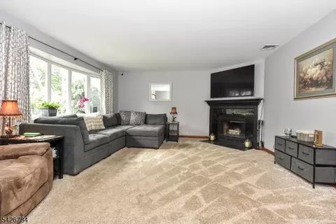 48 Maple Ave, Pine Brook, NJ 07058 photo 2