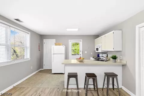 22 Orchard St, Summit, NJ 07901 photo 5