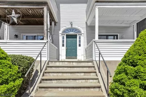 22 Orchard St, Summit, NJ 07901