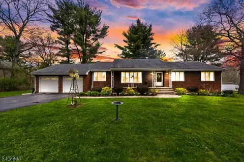 30 Van Orden Rd, Newfoundland, NJ 07435
