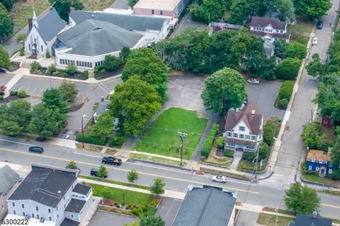 12 W Main St, Mendham Boro, NJ 07945 photo 2