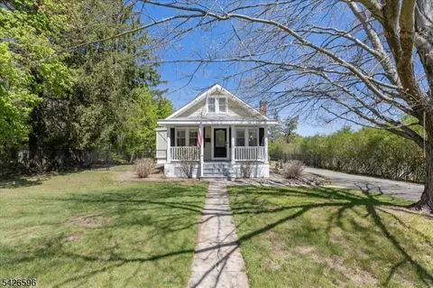 44 Maple Ave, Flemington, NJ 08822 photo 4