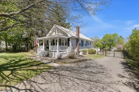 44 Maple Ave, Flemington, NJ 08822 photo 3