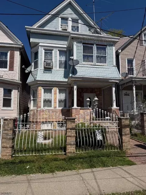 28 Burgess Pl, Passaic, NJ 07055