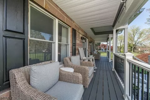 8 E Gate Dr, Glenwood, NJ 07418 photo 4