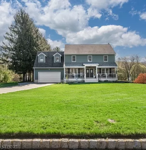 8 E Gate Dr, Glenwood, NJ 07418 photo 3