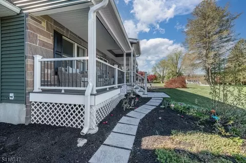 8 E Gate Dr, Glenwood, NJ 07418 photo 6
