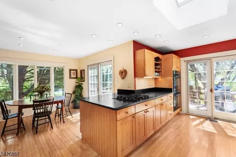 10 Babbitt Rd, Mendham, NJ 07945 photo 8