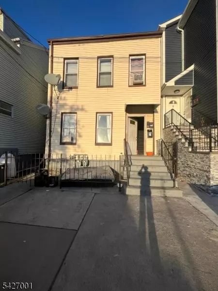 155 Beech St, Paterson, NJ 07501