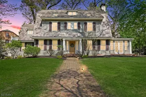 754 Dixie Ln, Plainfield, NJ 07062