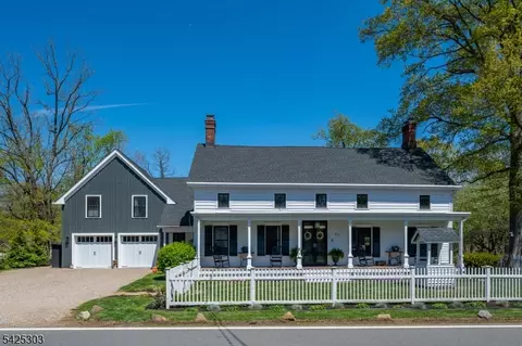 27 Village Rd, Morristown, NJ 07960