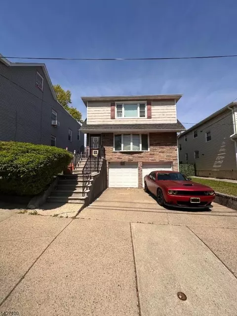 233 Shephard Ave, Newark, NJ 07112