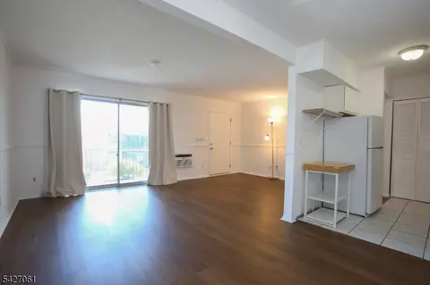 2350 State Route 10 #29, Morris Plains, NJ 07950