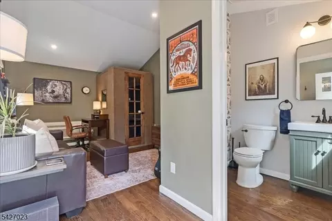 19 Willowmere Ave, Montclair, NJ 07042 photo 31