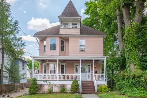 157 Walnut St, Montclair, NJ 07042