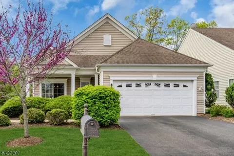 282 Longwood Ln, Somerset, NJ 08873