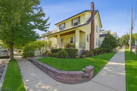 95 Rollinson St, West Orange, NJ 07052