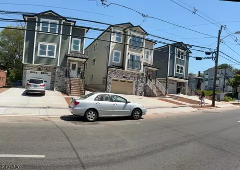 301 Chilton St, Elizabeth, NJ 07208