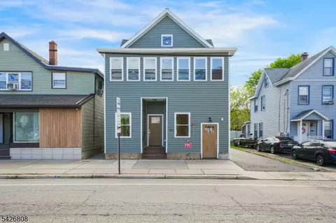 532 Ringwood Ave, Wanaque, NJ 07465