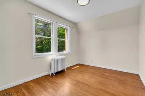 297 Hamilton Pl, Hackensack, NJ 07601 photo 20