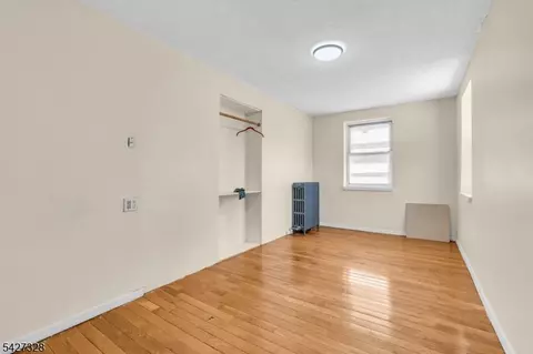 297 Hamilton Pl, Hackensack, NJ 07601 photo 24