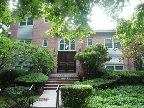 29 Up Mountain Ave C2902 #2, Montclair Twp, NJ 07042