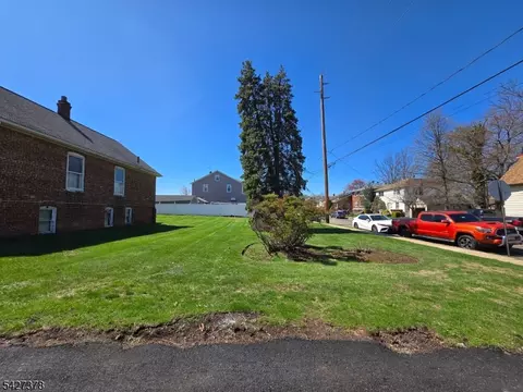119 Grant St, Linden City, NJ 07036
