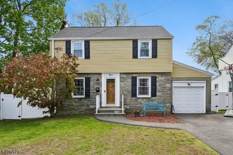 4 Greenwood Ave, West Orange, NJ 07052